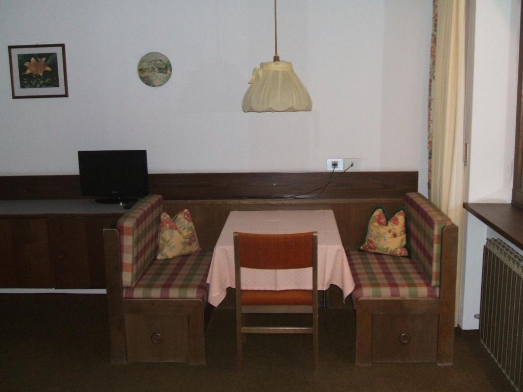 Residence Wiesenhof Campo Tures Szoba fotó